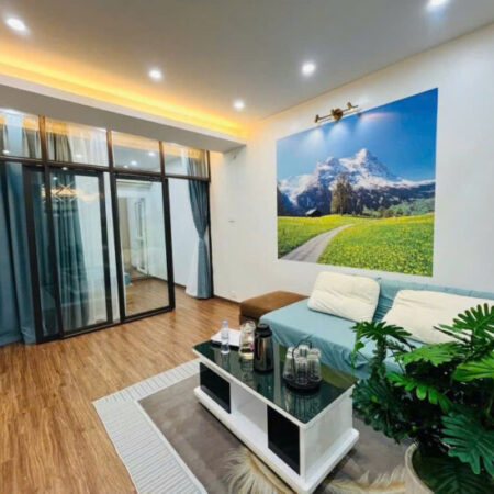 tập thể quân đội hoàng quốc việt 110m 4 ngủ,2 thoáng,ô tô đỗ cửa giá 5,45 tỷ