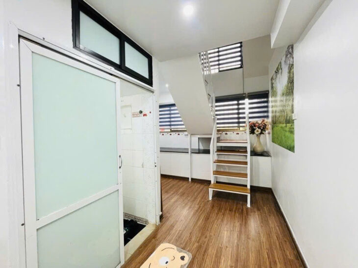 tập thể quân đội hoàng quốc việt 110m 4 ngủ,2 thoáng,ô tô đỗ cửa giá 5,45 tỷ