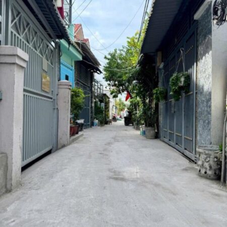 NHÀ BÁN GẤP GIẢM 400 TRIỆU. SÁT VÁCH QUẬN 7 – NHÀ MỚI Ở NGAY (4x15m) VUÔNG VỨC, TẶNG FULL NỘI THẤT NHÀ BÁN GẤP GIẢM 400 TRIỆU. SÁT VÁCH QUẬN 7 – NHÀ MỚI Ở NGAY (4x15m) VUÔNG VỨC, TẶNG FULL NỘI THẤT