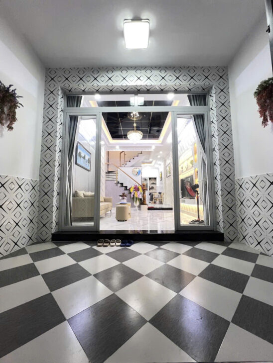 NHÀ MẶT TIỀN HẺM XE HƠI – HẺM 67 HUỲNH TẤN PHÁT, NHÀ BÈ