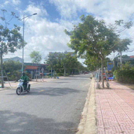 Bán 6m x 26m Đường Nguyễn Trường Tộ, Tân Thiện, LaGi giá đầu tư Bán 6m x 26m Đường Nguyễn Trường Tộ, Tân Thiện, LaGi giá đầu tư