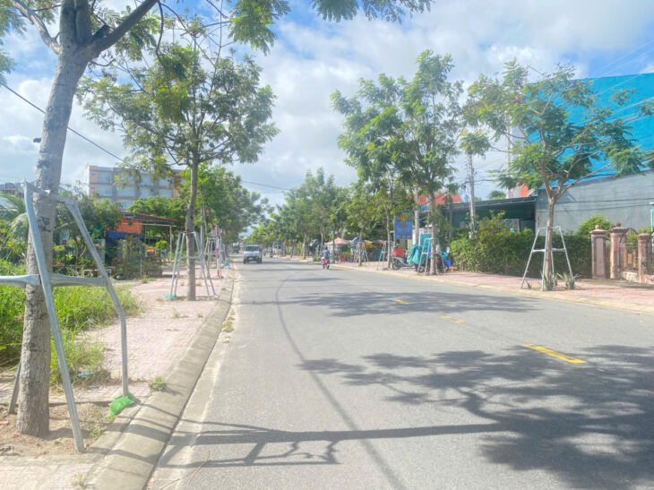 Bán 6m x 26m Đường Nguyễn Trường Tộ, Tân Thiện, LaGi giá đầu tư