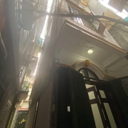 thụy khuê 25m x5 tầng 7,1 tỷ lô góc,50m ra phố,100m ra hồ tây,ngõ thông,nở hậu