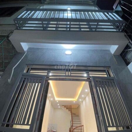 NHÀ CHÍNH CHỦ – GIÁ TỐT Vị Trí SIÊU HÓT – Nghĩa Dũng, Phường Phúc Xá, Quận Ba Đình, Hà Nội