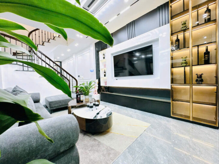 NHÀ ĐẸP TRẦN DUY HƯNG 55m, 6 tầng, Mặt tiền 4m, chưa đến 17 tỷ.- 5M RA ĐƯỜNG – RA HỒ
