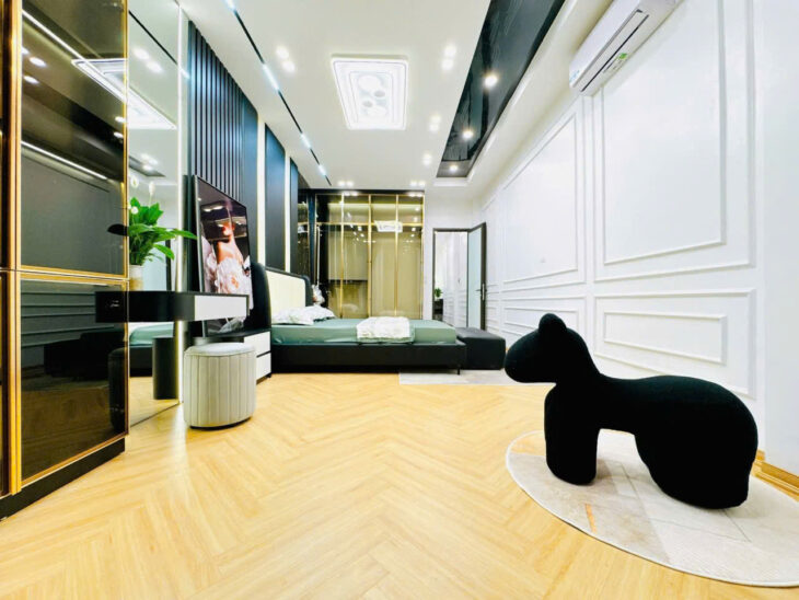 NHÀ ĐẸP TRẦN DUY HƯNG 55m, 6 tầng, Mặt tiền 4m, chưa đến 17 tỷ.- 5M RA ĐƯỜNG – RA HỒ