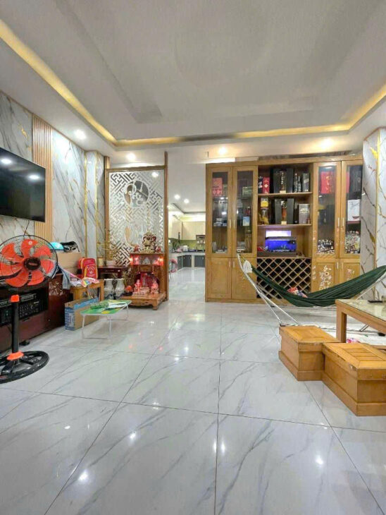 💎Gần cầu vượt Ngã Tư Ga – 5 TẦNG – 60m² – 7,25 TỎI