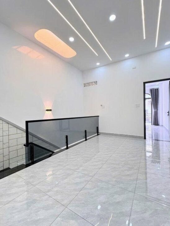 NHÀ MỚI VIP – BÌNH TÂN – GẦN AEON TÂN PHÚ – HXH – DT 4M X 16,5M – 2 TẦNG – NHỈNH 5 TỶ