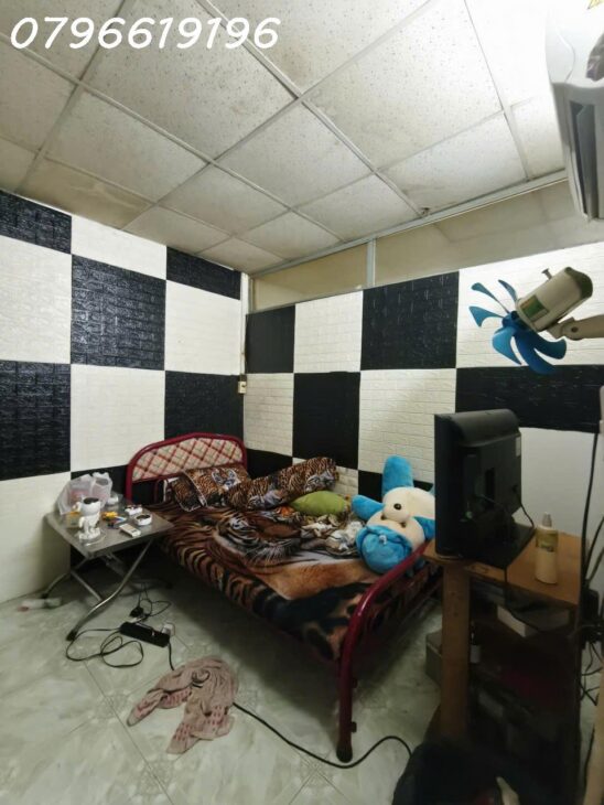 BÁN NHÀ MẶT TIỀN KHU DÂN CƯ MỄ CỐC P15 Q8 ( sau chùa quan âm)