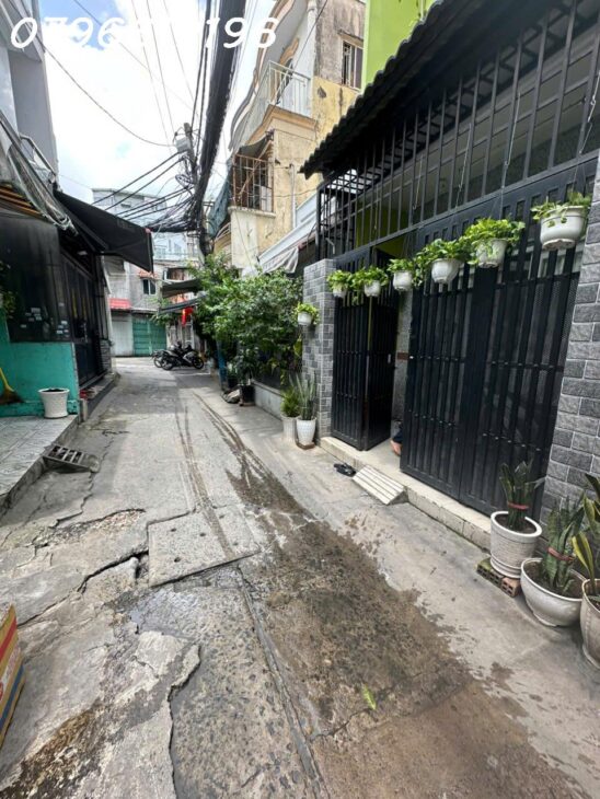 Sát Mặt tiền HXH trung tâm Q8 DT chuẩn. SHR vuông vức Hoàn công đủ