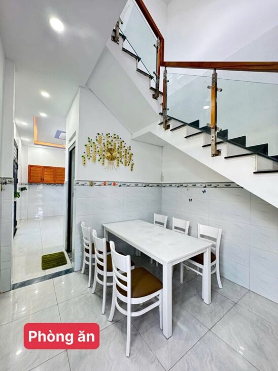 BÁN NHÀ MỚI FULL NỘI THẤT HẺM XE HƠI 8m – Vị TRÍ GẦN KHU Đ,18 B, Phường Bình Hưng Hoà A, Bình Tân