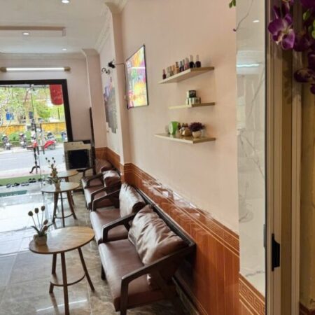 BÁN KHÁCH SẠN MẶT TIỀN Phố Cổ Hội An – ĐẦU TƯ SINH LỜI NGAY !