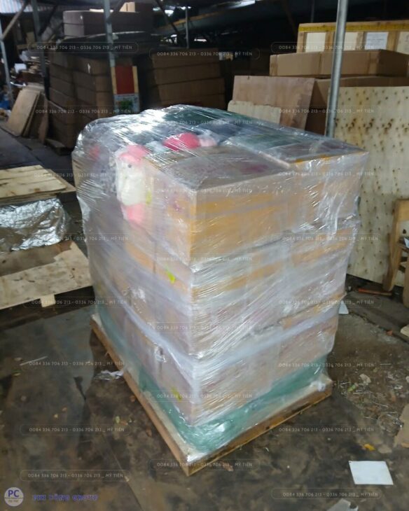 GỬI ÁO DÀI ĐI MỸ BẰNG ĐƯỜNG TÀU BIỂN GIAO TẬN NHÀ BAO THUẾ