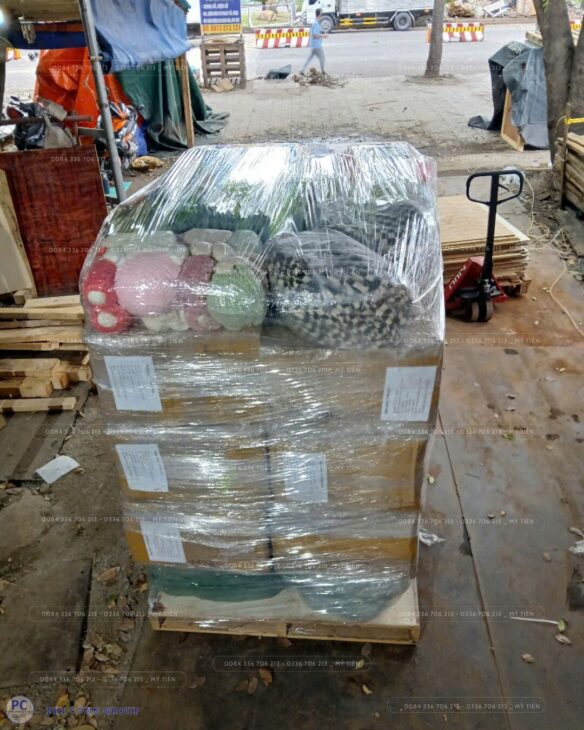 GỬI ÁO DÀI ĐI MỸ BẰNG ĐƯỜNG TÀU BIỂN GIAO TẬN NHÀ BAO THUẾ