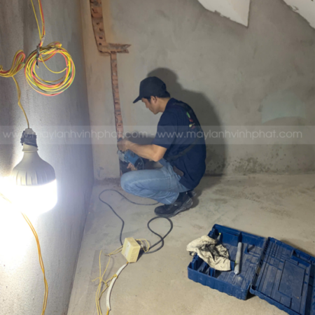 Đi âm tường và đi nổi ống đồng là gì? Thi công ống đồng cho các dòng Điều hòa nào?