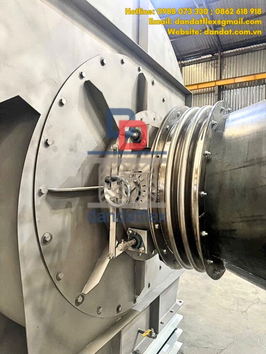 Khớp giãn nở hình chữ nhật/ Khớp nối giãn nở nhiệt/ Khớp nối giãn nở nhiệt inox/ Bù giãn nở nhiệt