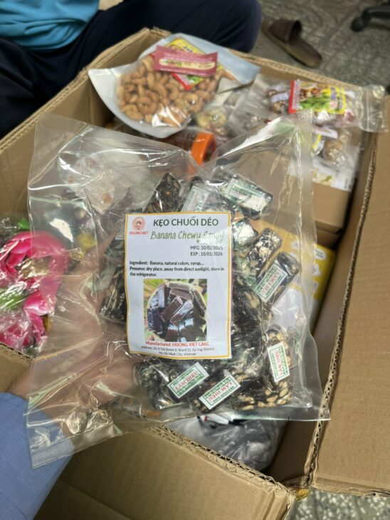 Dịch Vụ Gửi Thực Phẩm Đi Nước Ngoài Uy Tín – Nhanh Chóng Tại Long Hưng Phát Express