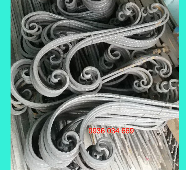 Uốn phụ kiện sắt mỹ thuật tại hà nội