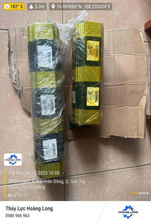 Bộ Chia Lưu Lượng Thủy Lực Bánh Răng Italy 2 Đầu Ra, 4 Đầu Ra Chính Hãng