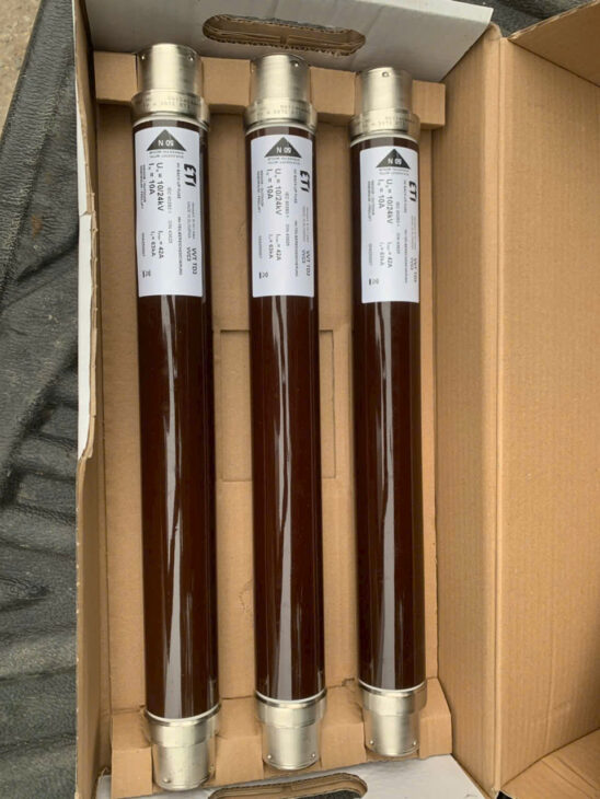 Cầu chì công nghiệp , cầu chì động cơ, cầu chì tủ điện, cầu chì trạm biến áp