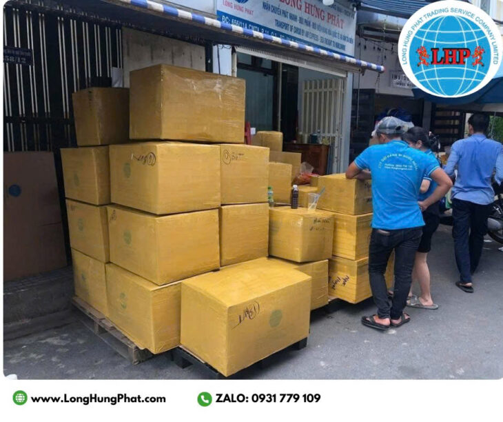 Dịch vụ gửi thực phẩm khô đi nước ngoài uy tín tại Long Hưng Phát Express