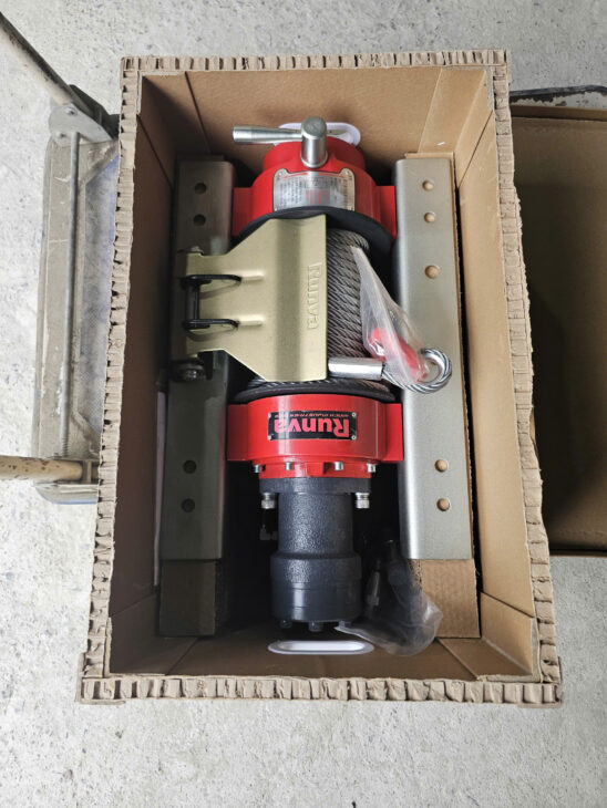 Tời thủy lực gắn xe tải, tời cứu hộ thủy lực, tời kéo xe 4×4, tời thủy lực cho xe cẩu