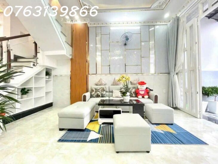 GIÁ 5.x TỶ- HUỲNH TẤN PHÁT- GẦN HOÀNG QUỐC VIỆT- BÁN NHÀ MỚI 3 TẦNG- DT 4.2 x 12.5- XE HƠI ĐỖ CỬA-