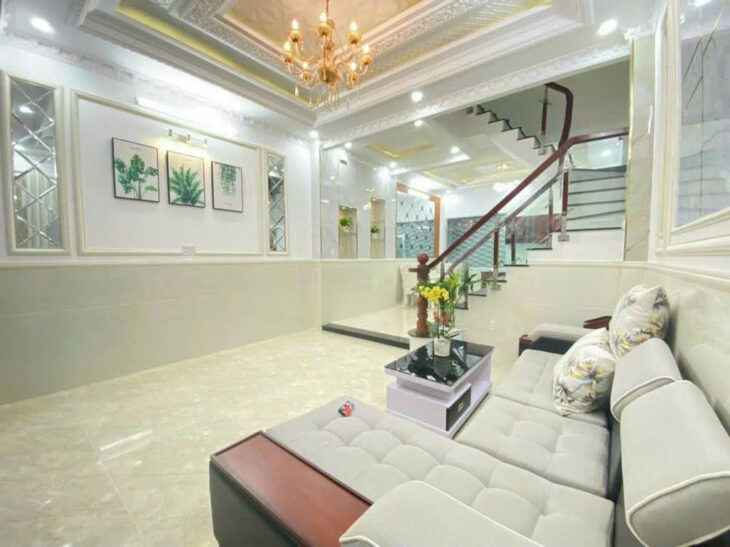 CHỈ 7.x TỶ- NHÀ 4 TẦNG- GẦN HOÀNG QUỐC VIỆT- HUỲNH THỊ ĐỒNG- HXH 6M- DT 4.6 x 12 – 2 LẦU- 4PN- HOÀN