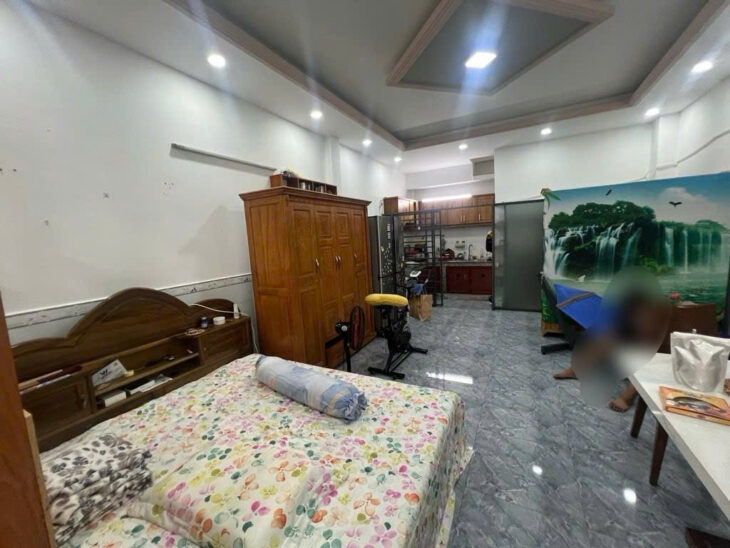 GIÁ 4.x TỶ- HUỲNH TẤN PHÁT- NHÀ MỚI- DT 5 x 15- SHR- HOÀN CÔNG- GẦN HOÀNG QUỐC VIỆT- KDC HIỆN HỮU.