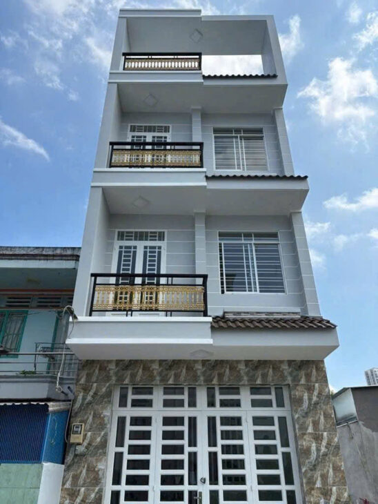 SIÊU PHẨM QUẬN 7- NHÀ MỚI 4 TẦNG – SÁT VÁCH PHÚ MỸ HƯNG – GIÁ CHỈ 6. X TỶ – DT GẦN 60M2.