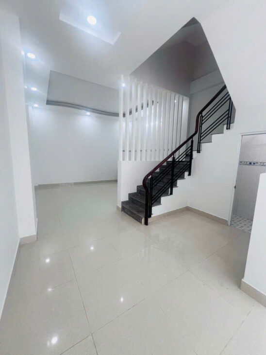 SIÊU PHẨM QUẬN 7- NHÀ MỚI 4 TẦNG – SÁT VÁCH PHÚ MỸ HƯNG – GIÁ CHỈ 6. X TỶ – DT GẦN 60M2.