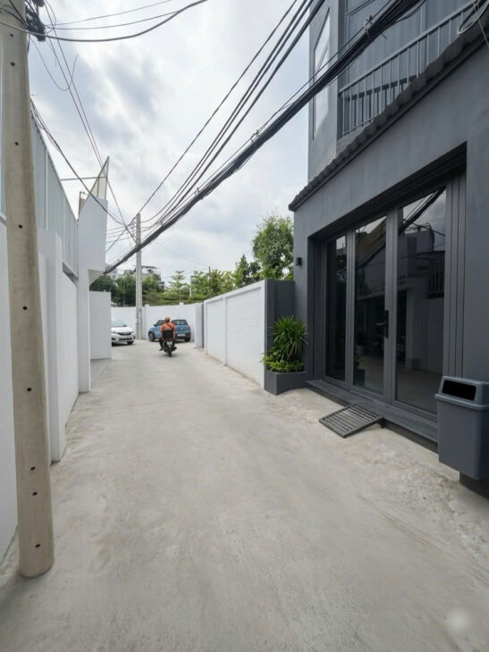 GIÁ 6.x TỶ- NHÀ 4 TẦNG QUẬN 7- DT GẦN 55M2- DÒNG TIỀN 120TR/NĂM- GẦN PHÚ MỸ HƯNG.