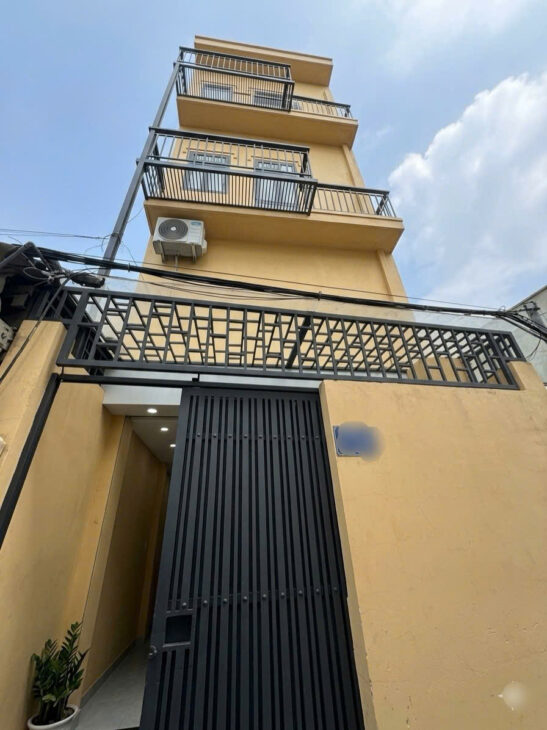 GIÁ 6.x TỶ- NHÀ 4 TẦNG QUẬN 7- DT GẦN 55M2- DÒNG TIỀN 120TR/NĂM- GẦN PHÚ MỸ HƯNG.