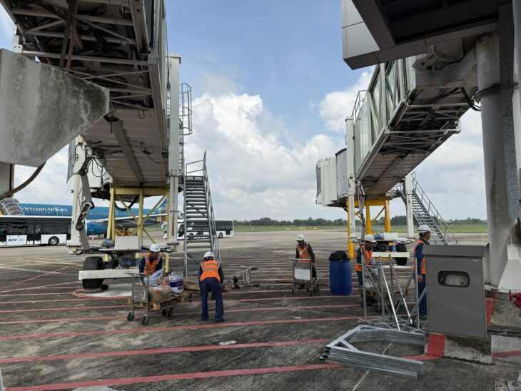 Sửa máy cắt tôn không hoạt động, Xử lý sự cố tràn dầu máy thủy lực