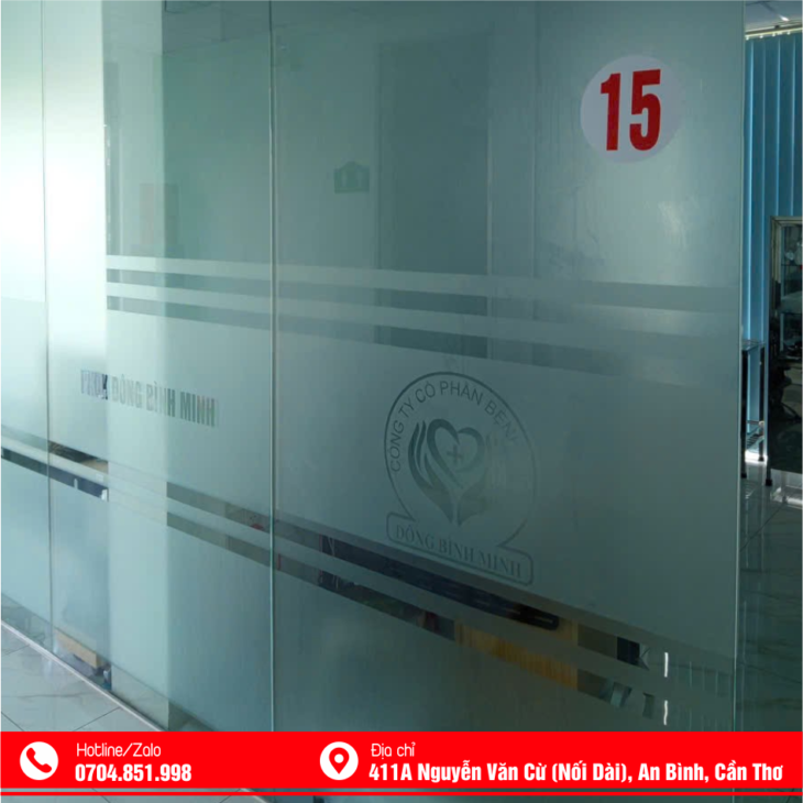 THI CÔNG DECAL KÍNH MỜ TẠI CẦN THƠ