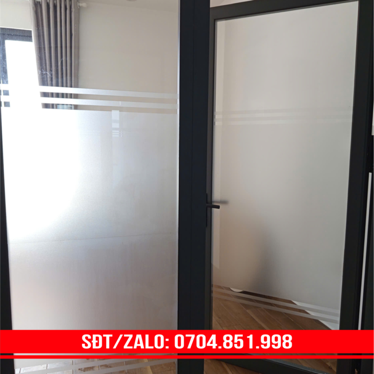 IN ẤN THI CÔNG DECAL DÁN KÍNH VÀ SỰ KIỆN