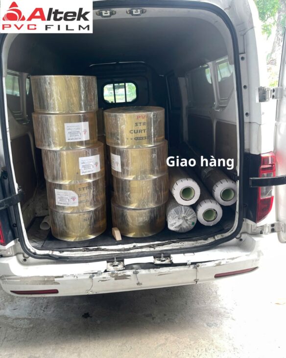 Khởi động tuần mới cùng những chuyến xe đầy ắp