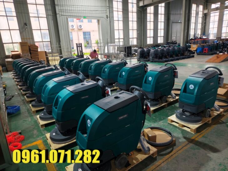 Máy chà sàn liên hợp Kumisai KMS 65B