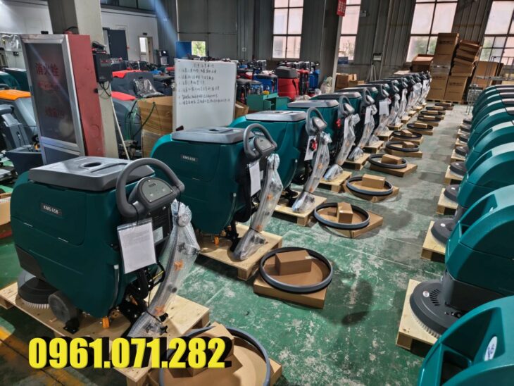 Máy chà sàn liên hợp Kumisai KMS 65B