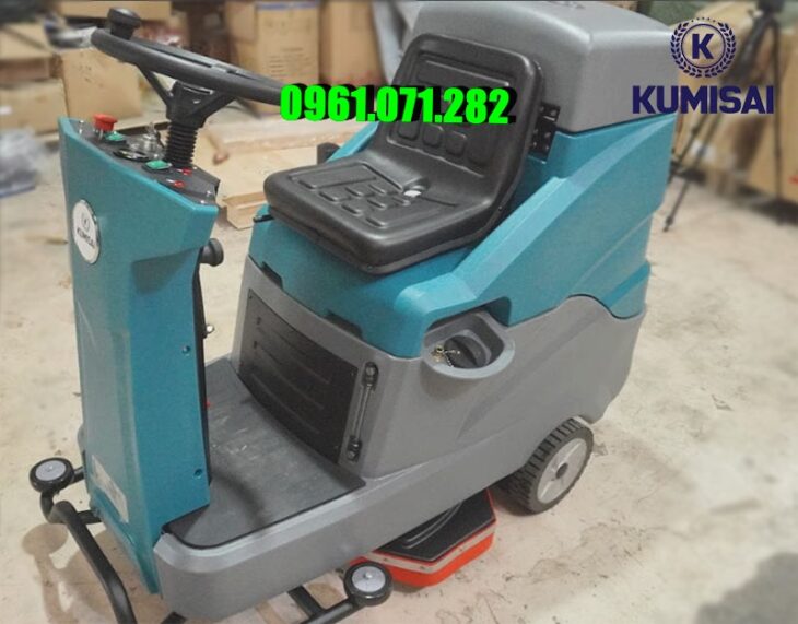 Máy chà sàn ngồi lái Kumisai KMS 90B