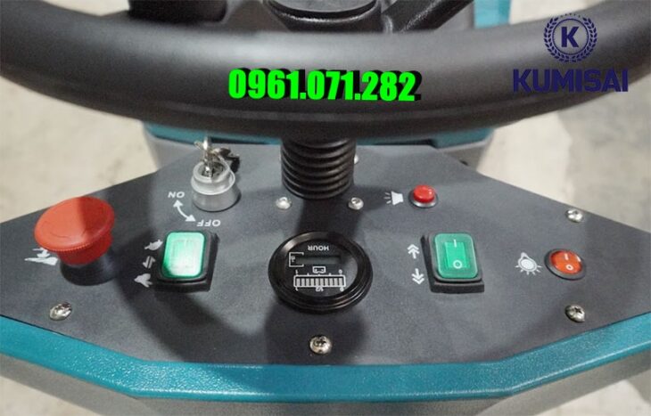 Máy chà sàn ngồi lái Kumisai KMS 90B