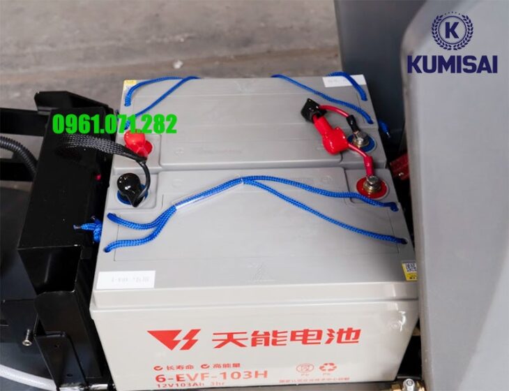 Máy chà sàn liên hợp đẩy tay Kumisai KMS 58