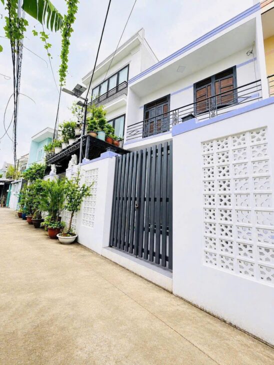 Chợ Bà Điểm , Khu Vực Trung Tâm Cách Phan Văn Hớn 100m