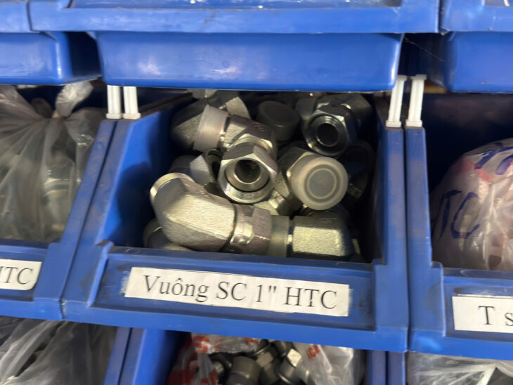 Tê sống chết ống tuy ô thủy lực, Đầu nối sống chết ống thủy lực