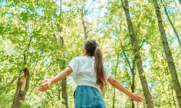 Sống khỏe và chăm sóc cơ thể có ảnh hưởng đến vẻ ngoài tự nhiên?