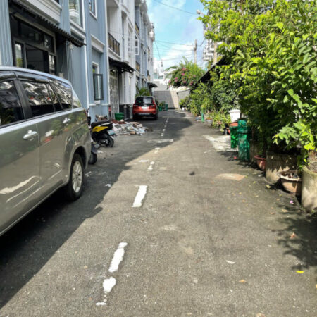 BÁN NHÀ GẦN TÔ NGỌC VÂN – GẦN 60M² – HẺM 6M Ô TÔ TRÁNH, KHU DÂN CƯ CAO CẤP – NHỈNH 4 TỶ BÁN NHÀ GẦN TÔ NGỌC VÂN – GẦN 60M² – HẺM 6M Ô TÔ TRÁNH, KHU DÂN CƯ CAO CẤP – NHỈNH 4 TỶ