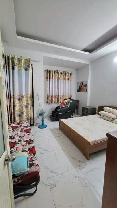 CHỦ CÁN BỘ CẦN SANG LẠI NHÀ ĐỔI NHÀ TO HƠN– NHÀ BTCT P.1 Q.8 – 3 PHÚT SANG QUẬN 1.