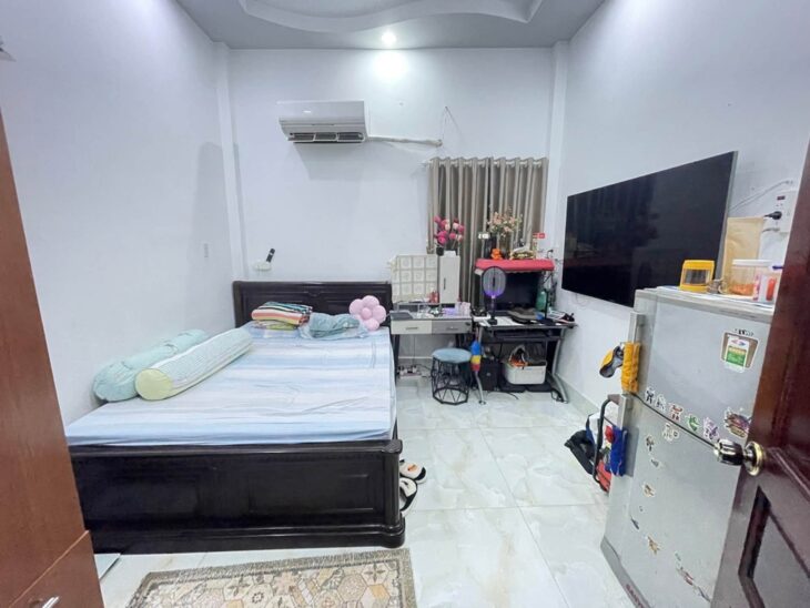 KHÔNG PHẢI CĂN MẶT TIỀN NÀO CŨNG ĐÁNG MUA! Nhưng căn này có vài điểm khá đáng chú ý