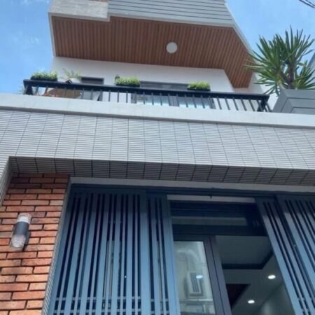 bán nhà gấp chủ định cư nước ngoài cần bán nhà p chánh hưng quân8 vía tài lọc cưc hiếm