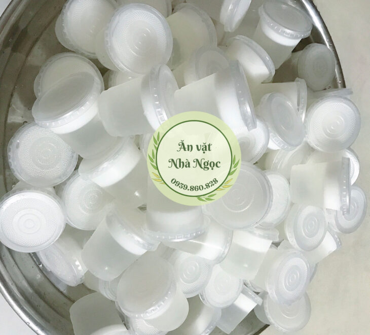 Rau câu dừa, bánh flan, sữa chua (yaourt) – Ăn Vặt Nhà Ngọc Cần Thơ – Nhận đặt đám tiệc